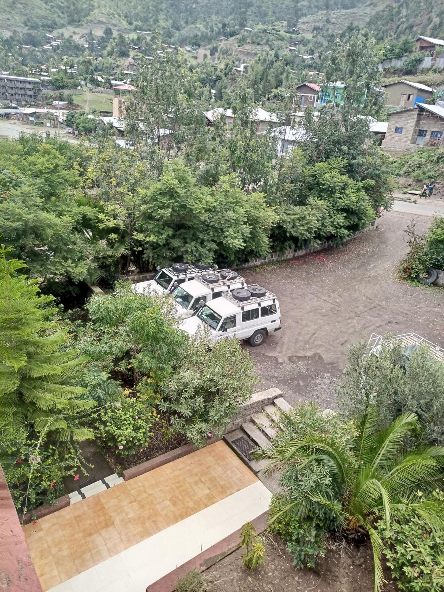 Zan-Seyoum Hotel - Lalībela Exteriör bild