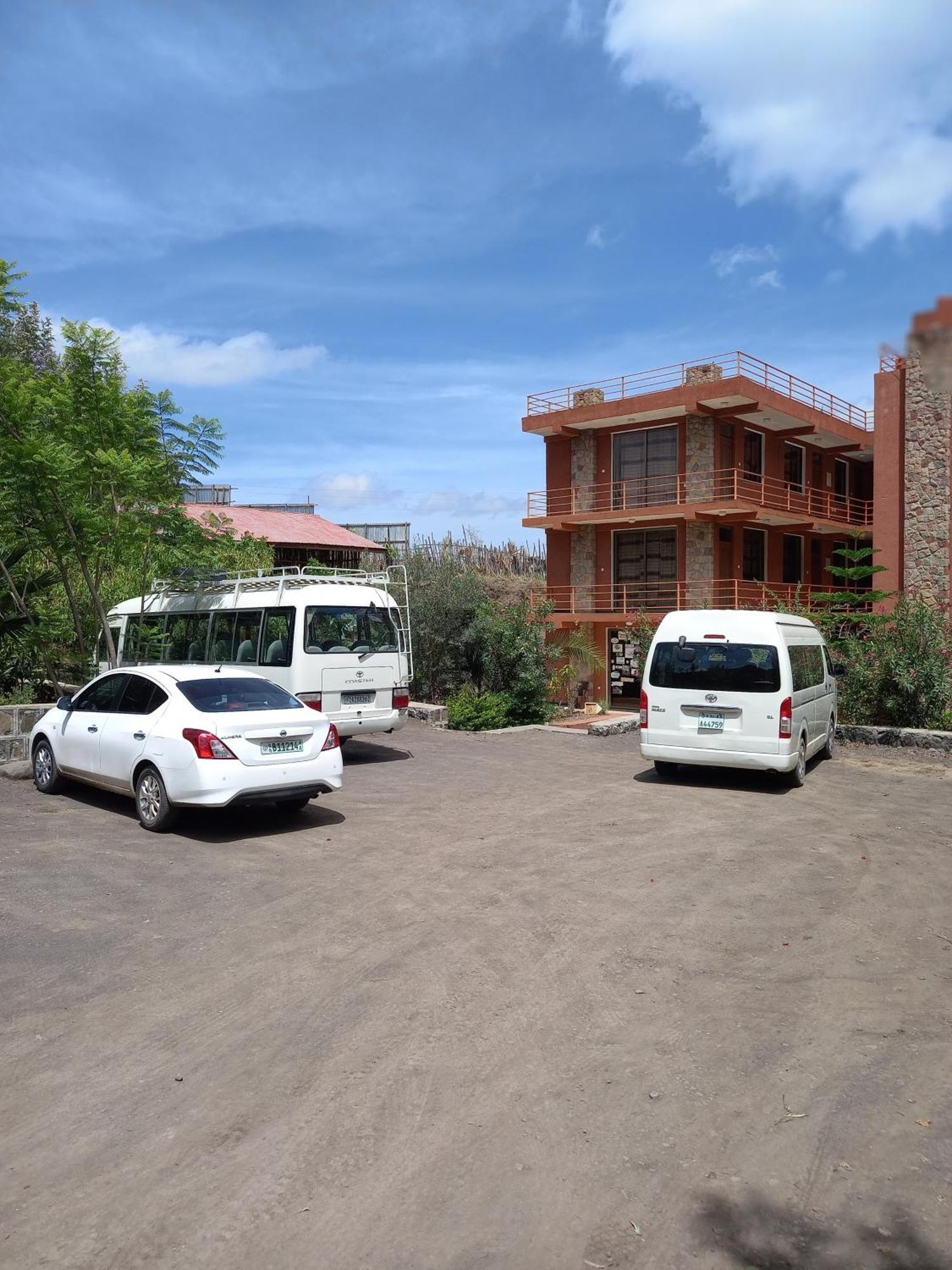 Zan-Seyoum Hotel - Lalībela Exteriör bild