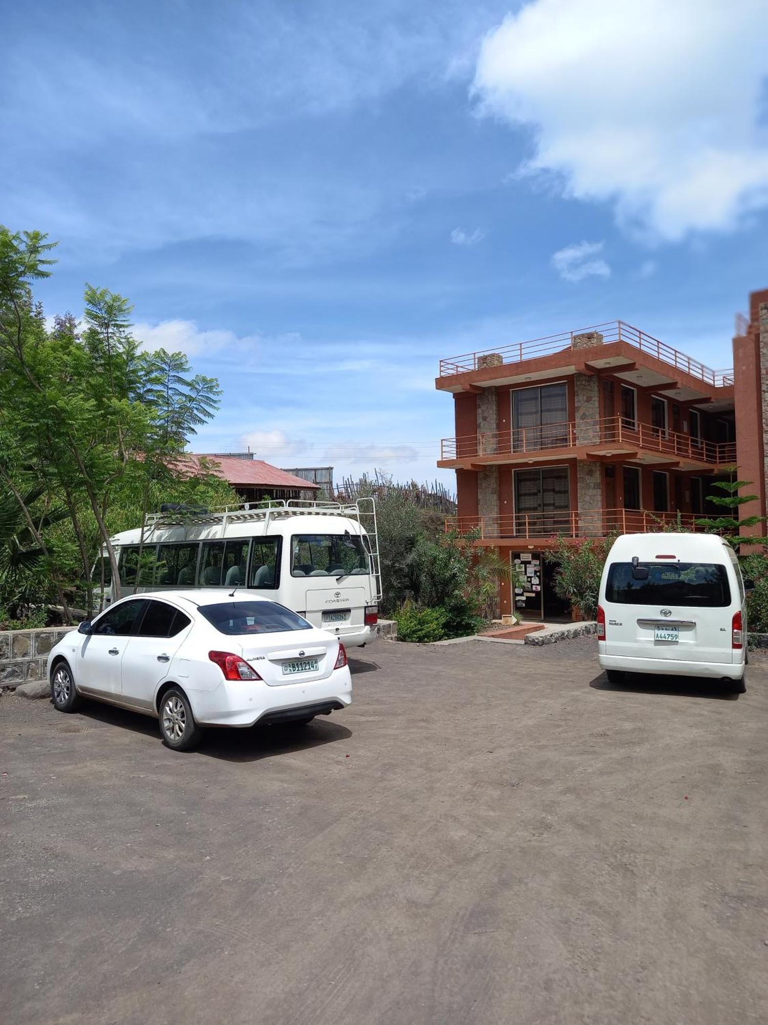Zan-Seyoum Hotel - Lalībela Exteriör bild